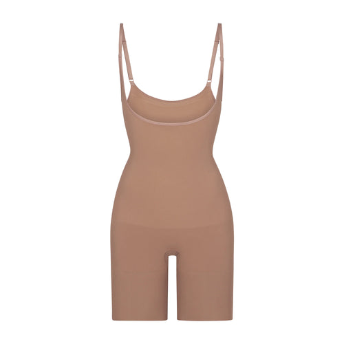 SEAMLESS SCULPT BUTT LIFTING OPEN BUST BODYSUIT | SIENNA