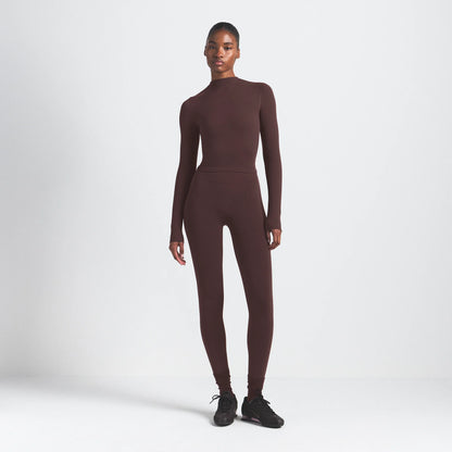 NikeSKIMS VINTAGE SEAMLESS MOCK NECK CROP TOP | PHOENIX